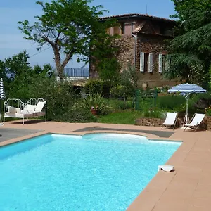 La Maison De Nathalie Couette-café Les Mayons