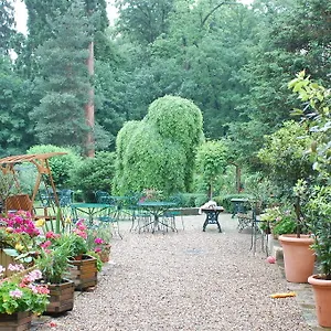 La Maison De Gisèle Couette-café Moulins (Allier)
